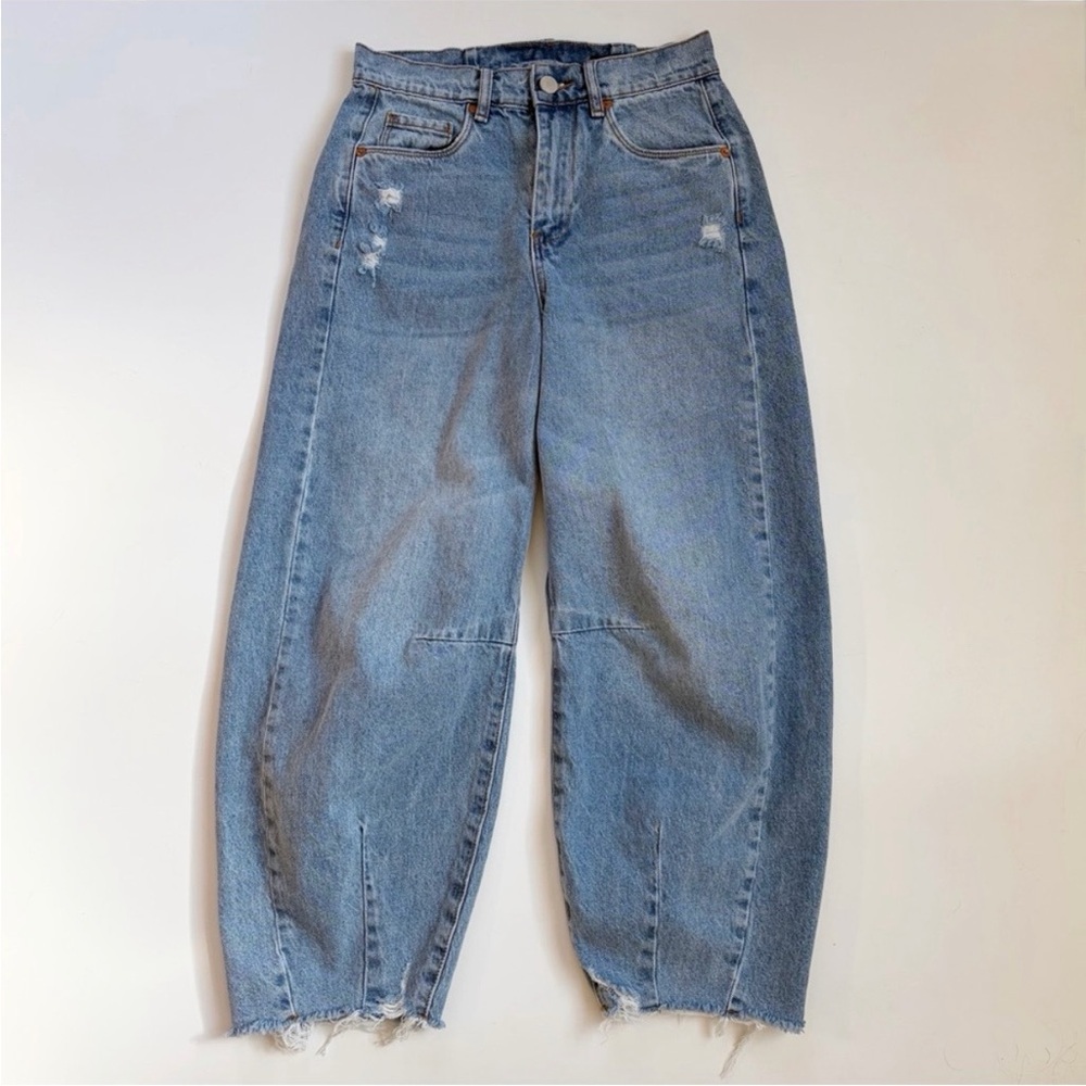 BLANKNYC Barrel Leg Jeans High Rise Wide Leg Distressed Hem Size 26